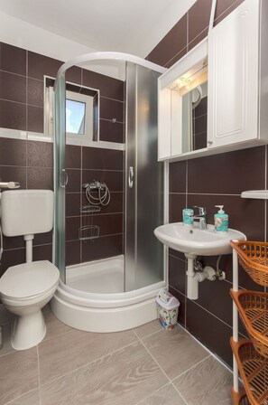 Apartment (A4) | Bathroom - Apartments Sunny Corner (Tribunj)