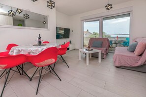 Apartment (A1) | Dining - Apartment Cvita (Primosten)