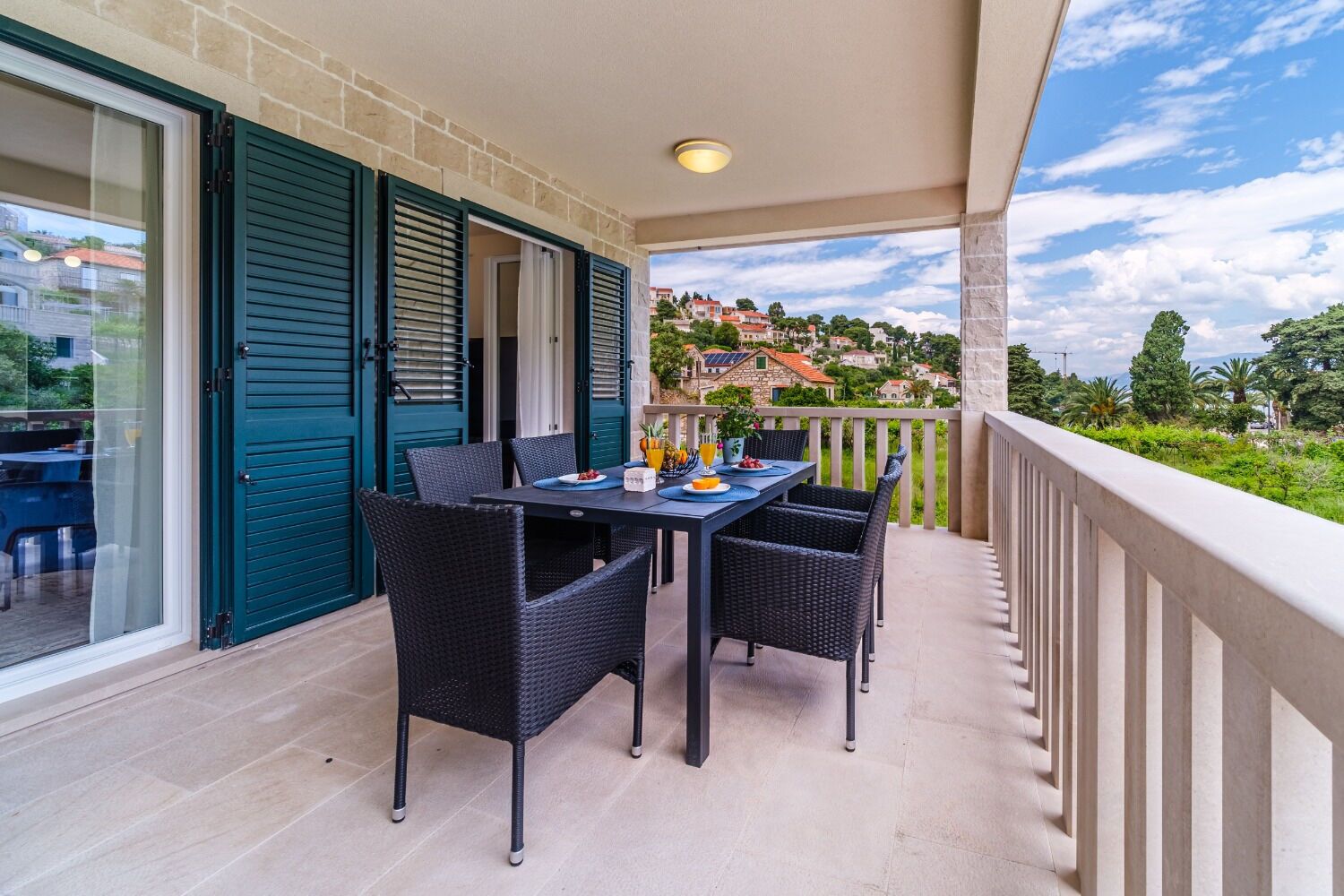 House | Terrace/patio