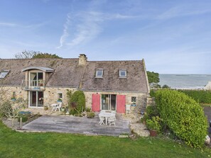 Exterior - Ocean View – Charming House for 4 – Garden (Plouguerneau)