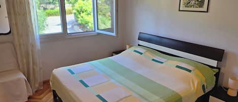 Appartement (A1) | Fer et planche Ă repasser, accĂšs au Wi-Fi (inclus)