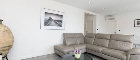 Apartment (A1) | Living room