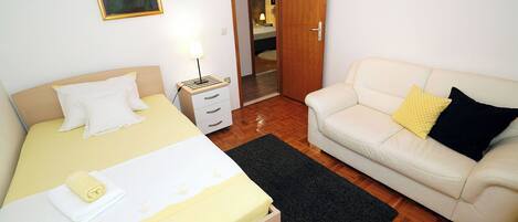 Maison | Fer et planche Ă repasser, accĂšs au Wi-Fi (inclus)