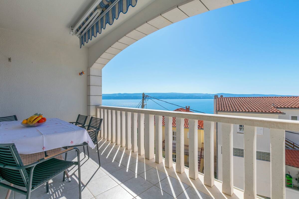 Apartment (A2) | Water view