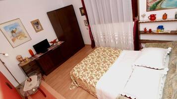 Apartment (A1) | Iron/ironing board, free WiFi