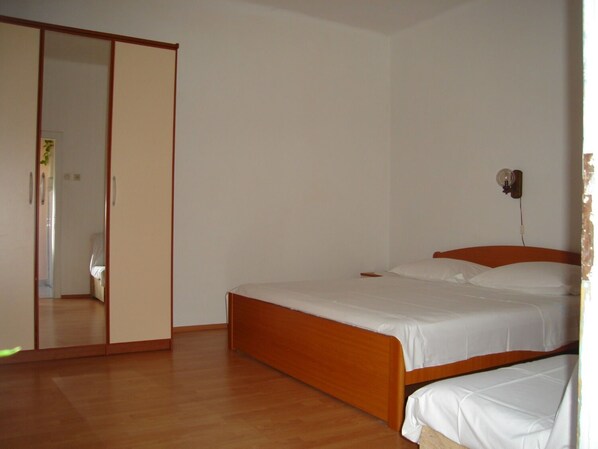 Apartment (A1) - Apartment Smi (Sucuraj)