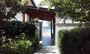 Property grounds - House Sunset (Sveti Filip i Jakov)