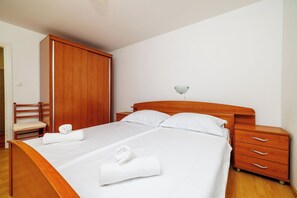 Apartamento (A1) | Tabla de planchar con plancha y wifi gratis