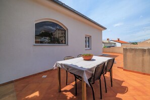 Apartment (A1) | Terrace/patio - Apartment Filip 2 (Crikvenica)