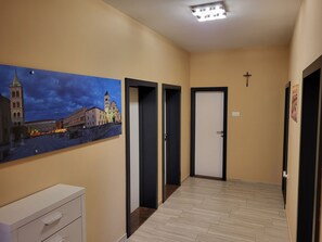Hallway - Apartments Leonardo (Vrsi)
