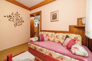 Apartment (A1) | Living room - Apartment Marija (Omisalj)