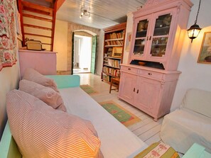 House | Living room - House Gora (Milna)