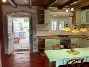 House | Private kitchen - House Gora (Milna)