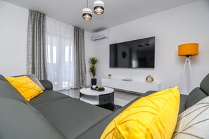 Apartment (A1) | Living room - Apartment Silver Shine (Trogir)