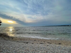 ใกล้ชายหาด