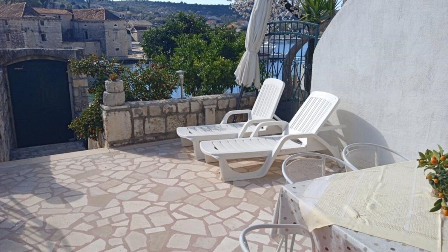 Apartment (A1) | Terrace/patio