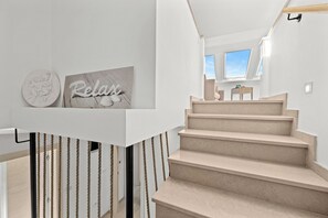 Villa | Staircase - Villa Casa Dika (Marcana)