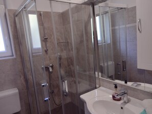 Apartment (A1) | Bathroom - Apartment Anchi (Novi Vinodolski)