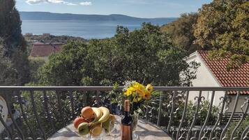 Apartamento (A1) | Vista para a água