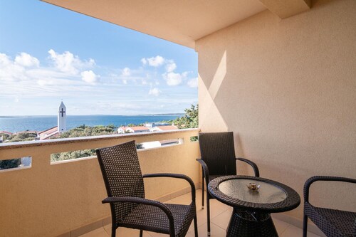 Apartments Ip