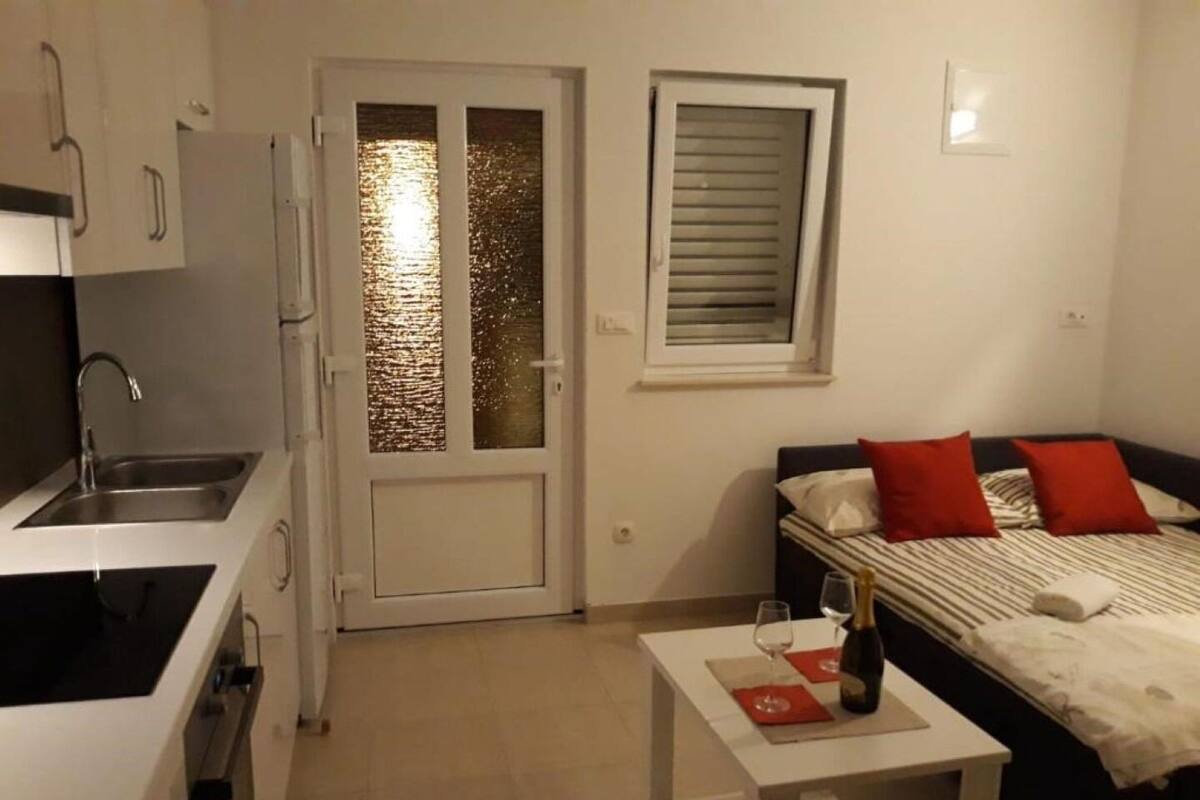 Studio (A3) | Bếp riêng | Tủ lạnh, bếp nấu, dụng cụ nấu nướng/bát dĩa/dao nĩa