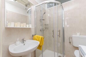 Apartment (A1) | Bathroom - Apartment Goran Center (Vodice)
