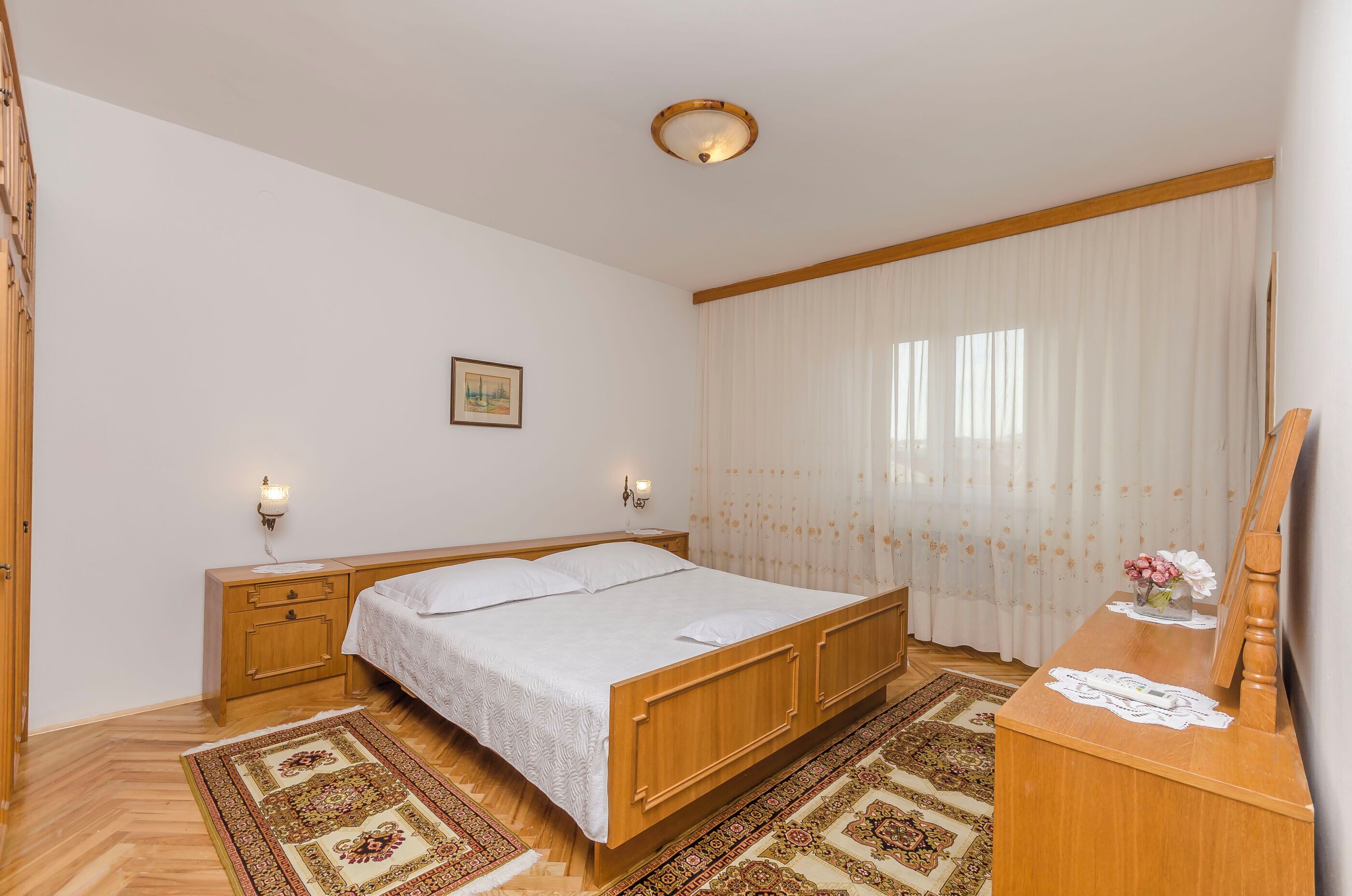 Appartement (A1) | Fer et planche à repasser, accès au Wi-Fi (inclus)