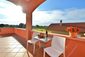 Apartment (A2) | Terrace/patio - Apartments Lea Patrik Mara (Nin)