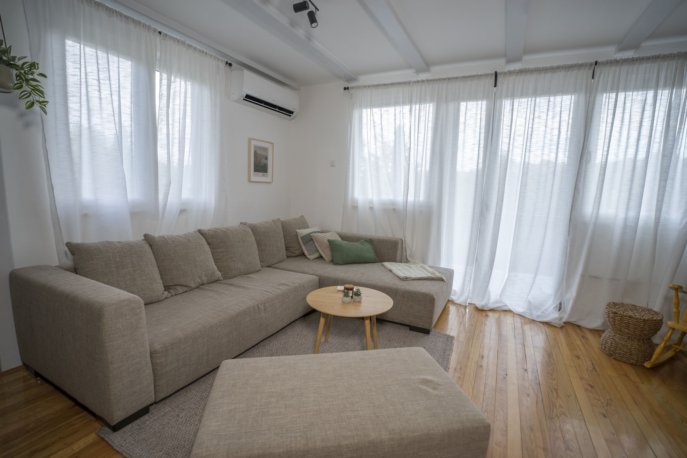 House | Living room | DVD player