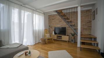 House | Living room | DVD player