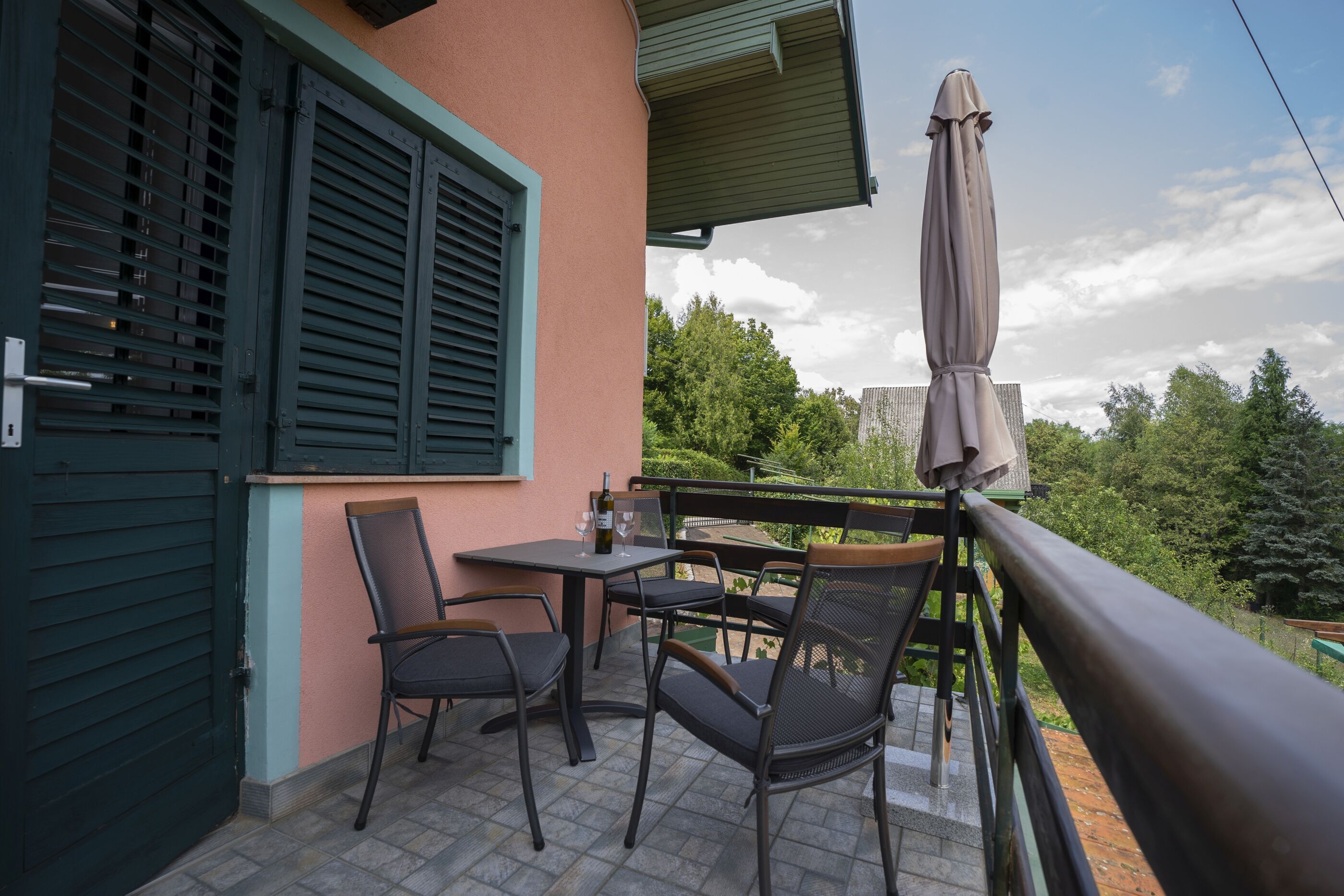 House | Balcony