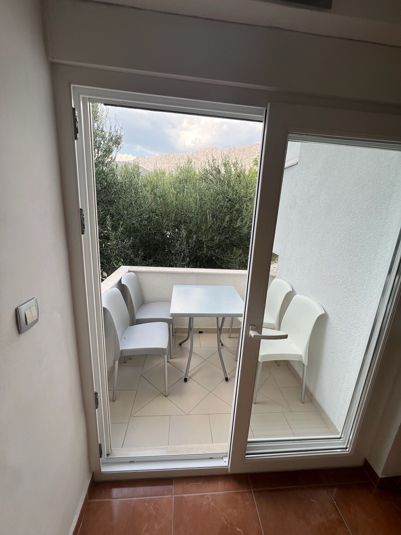 Apartemen (A5) | Balkon