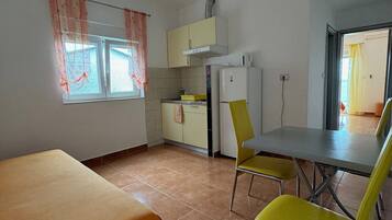 Apartment (A6) | Speisen