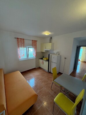Private kitchen - Apartments Klara (Gradac)