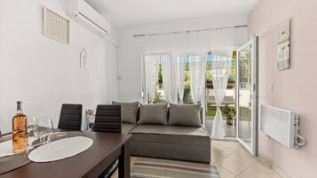 Apartment (A1) | Speisen