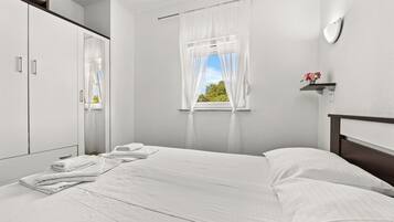 Apartment (A2) | Bügeleisen/Bügelbrett, kostenloses WLAN