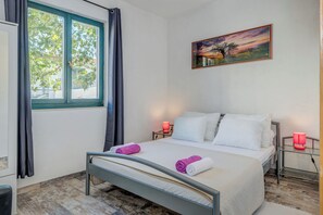 Apartamento (A1) | Ferros/tábuas de passar roupa, Wi-Fi de cortesia