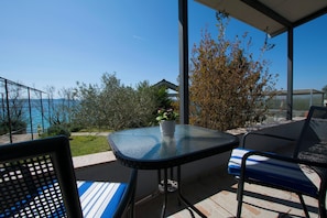 Apartment (A1) | Terrace/patio - Apartments More (Zadar)