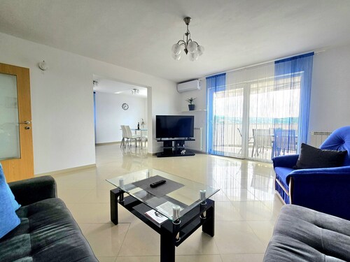 Apartment Letica