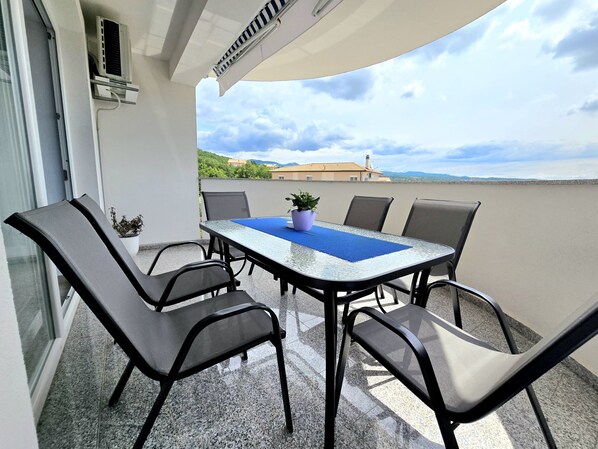 Apartment (A1) | Speisen im Freien