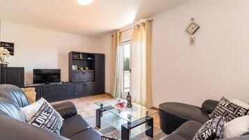 House | Living room