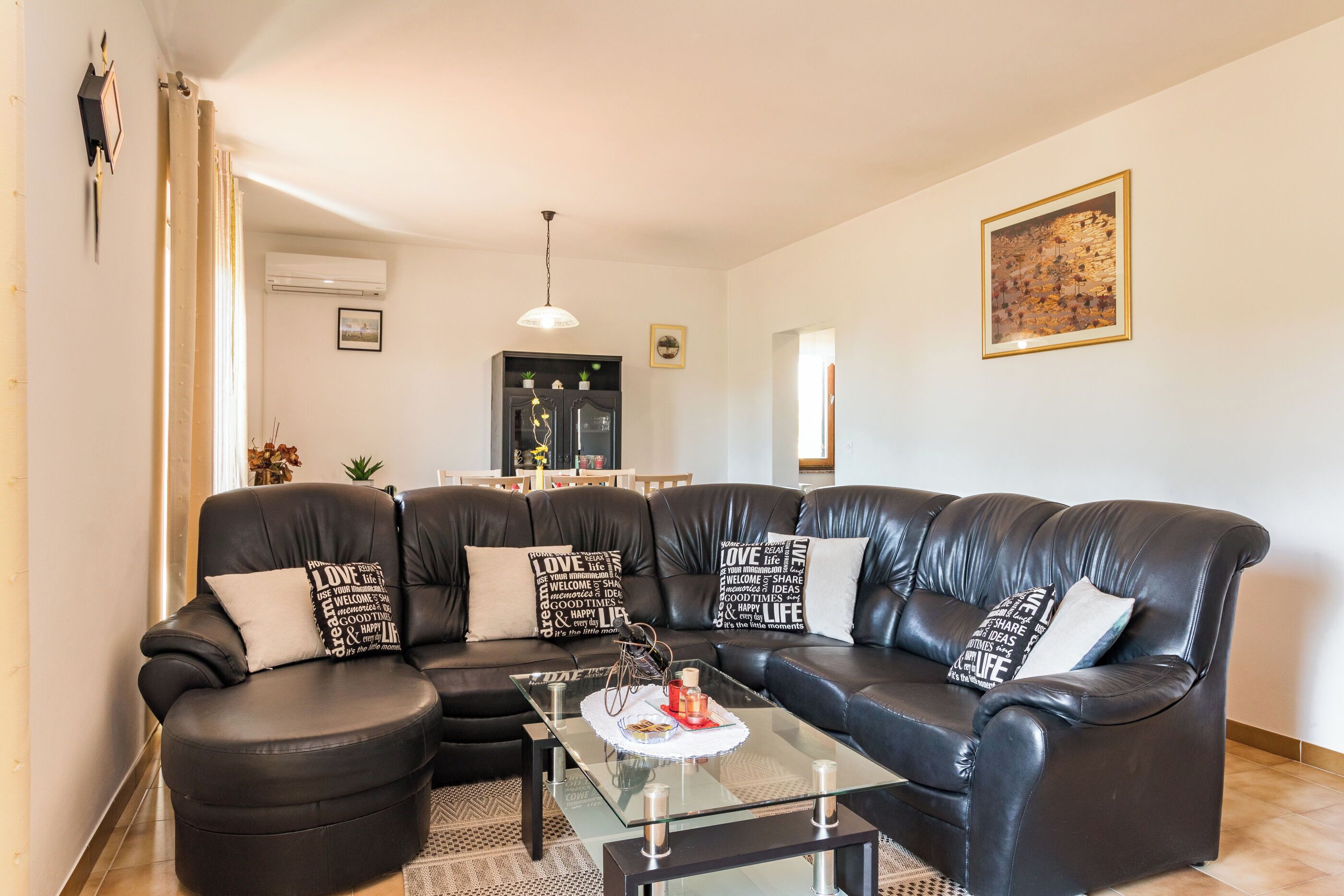 House | Living room