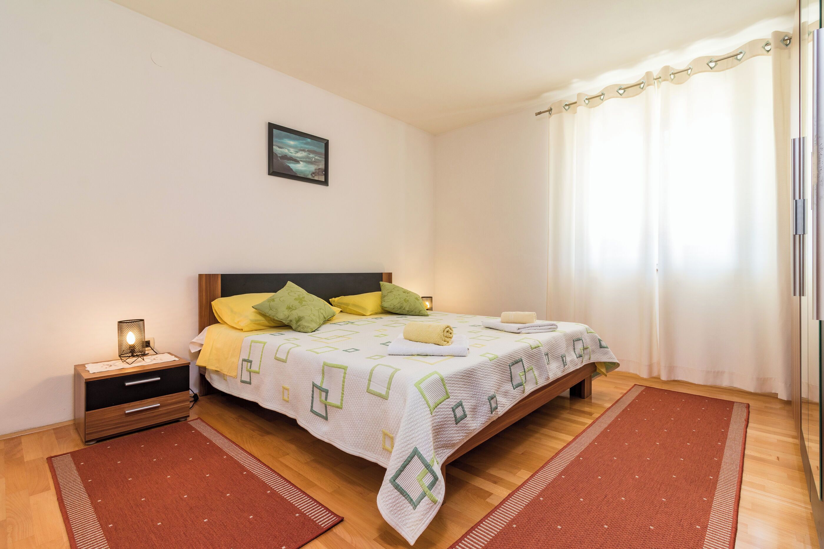 House | Iron/ironing board, free WiFi