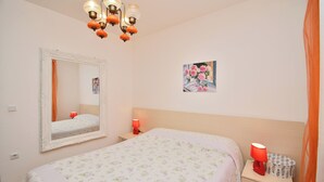 Apartment (A1)