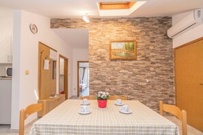 Appartement (A5) | Restauration