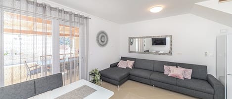 Hús | Stofa | Snjallsjónvarp, Netflix, myndstreymiþjónustur