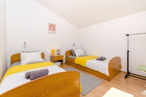 Apartment (A1) | Iron/ironing board, free WiFi - Apartment Marisa (Hvar)