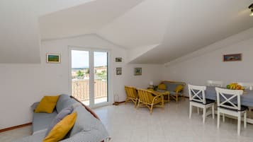 Huoneisto (A1) | Olohuone