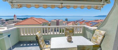 Studio (A8) | Terrace/patio