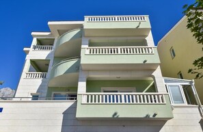 Building design - Apartments and Rooms Roso (Makarska)